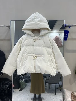 Новая женская пуховая куртка с капюшоном 2023, Зимняя корейская мода, Белая куртка на утином пуху с роговой пряжкой, Теплое повседневное пальто с длинным рукавом